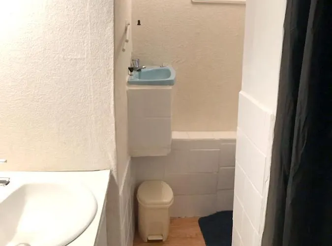 Maison De Charme à Avec Vue Sur La Montagne Casa de Férias Vézac