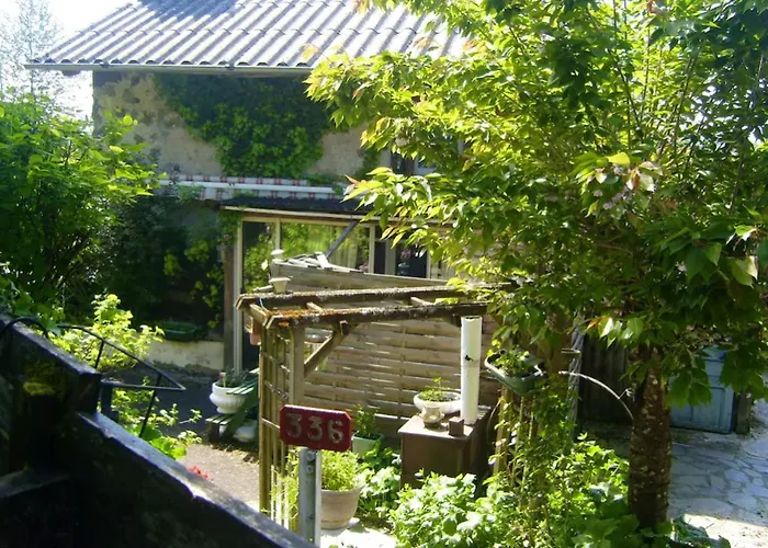 Maison De Charme à Avec Vue Sur La Montagne *